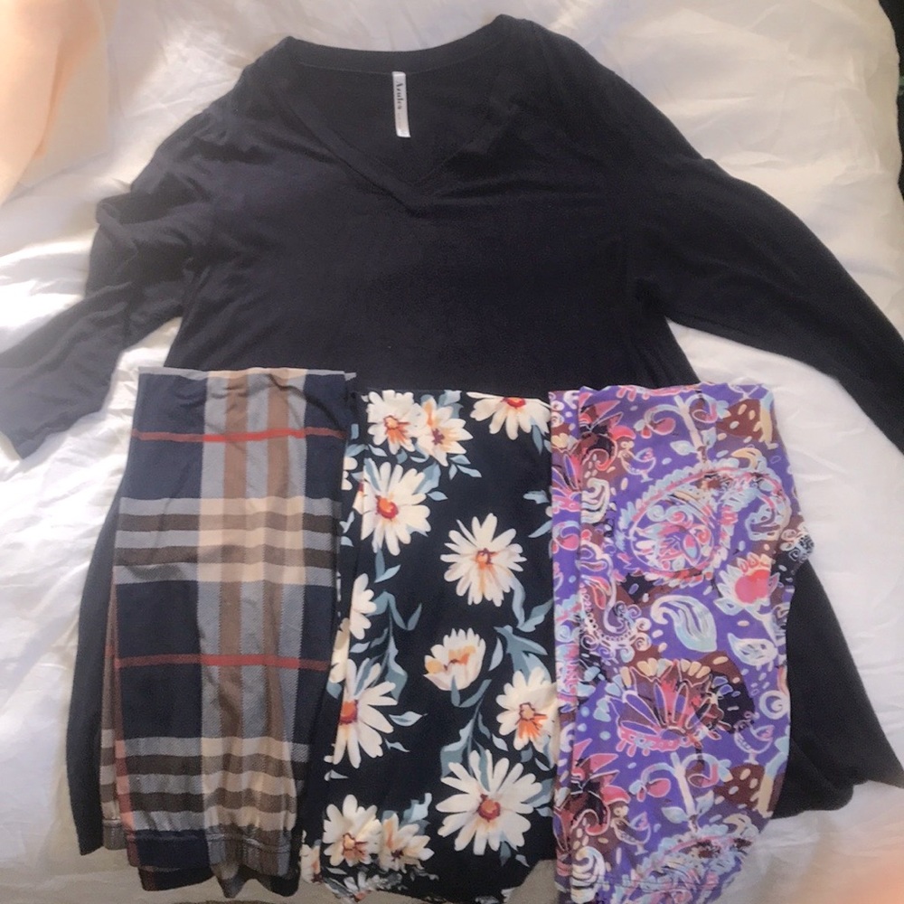 Set of matching 3 leggings and dress shirt, L/XL